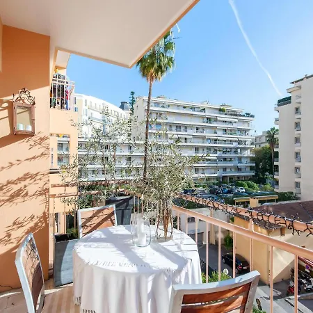 In With Balcony Terrace Apartament
