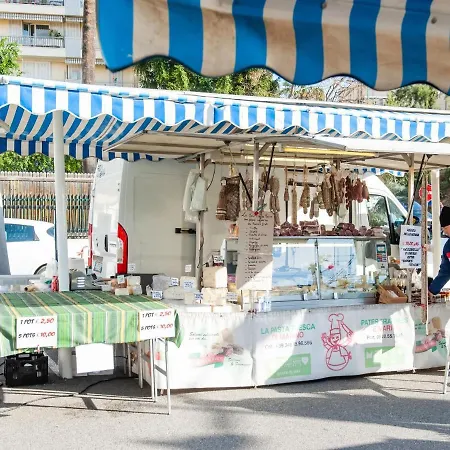 Διαμέρισμα In With Balcony Terrace