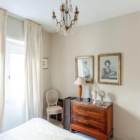 In With Balcony Terrace Διαμέρισμα